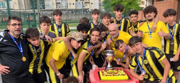 &ldquo;Il Dorina &egrave; un pezzo del mosaico&rdquo;: il lavoro del direttore sportivo Roberto Lacerenza tra calcio, quartiere e identit&agrave;