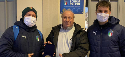 Gianluigi De Martino e Diego Salvamano con il presidente del Pinerolo Leonardo Fortunato