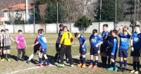 Le squadre all'ingresso in campo