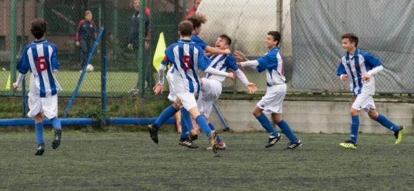 Under 15 regionali girone A e B - Colpaccio Accademia Verbania, goleada Lucento