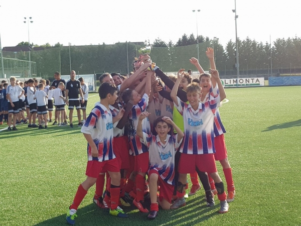 Il pi&ugrave; grande spettacolo dopo il Big Bang: il Pozzomaina ribalta tutto da 0-3  a 4-3 in 10 minuti! (T. Chisola - 2005)