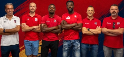Lo staff della Juniores al completo