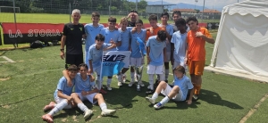 La Lazio festeggia con la coppa
