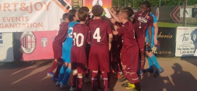 Sport&amp;Joy / Pro Cup Day - Le finali: l'atto finale pi&ugrave; atteso con il derby tra Torino e Juventus premia i granata. Charvensod commovente, Renate un gran bel vedere